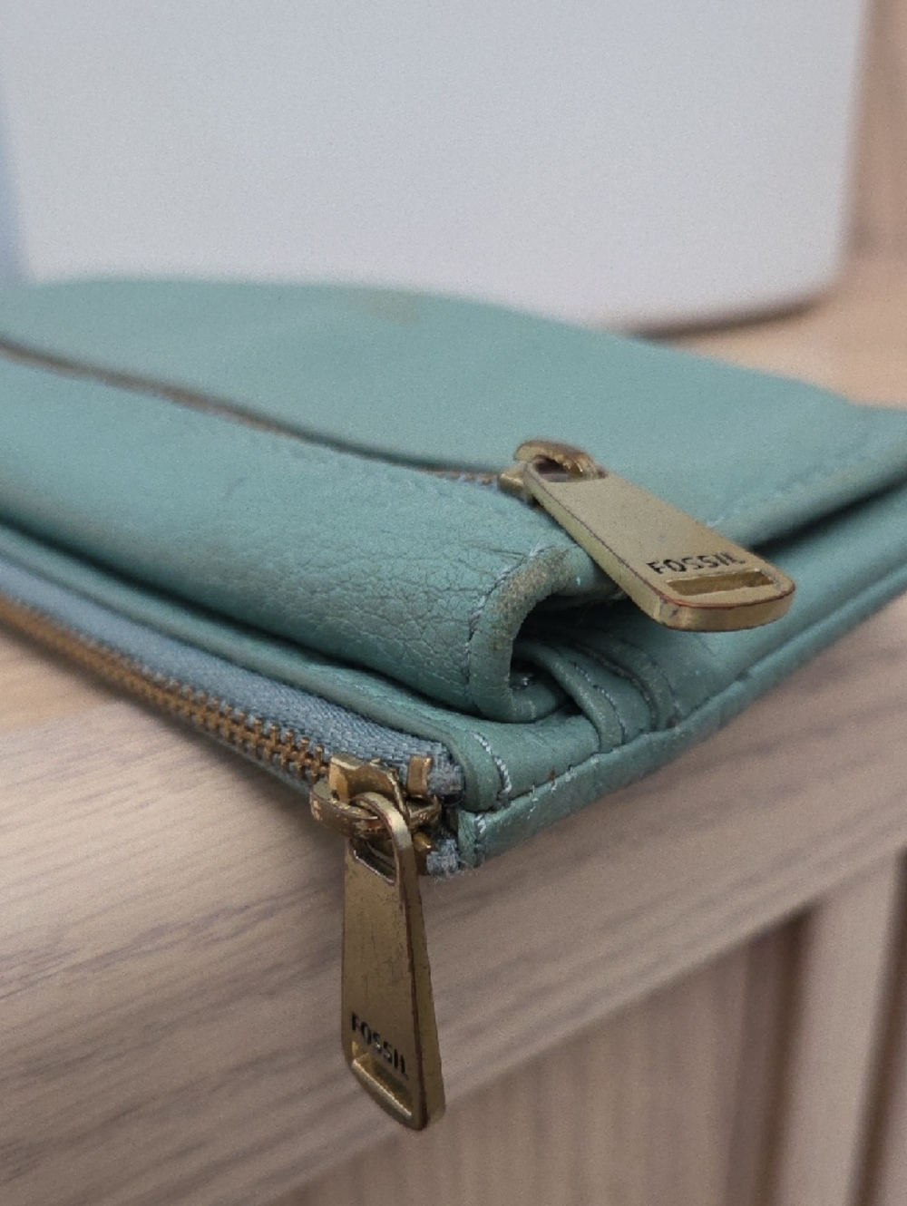 Fossil Preston Teal Pebbled Leather Flap Wallet - Picture 13 of 13